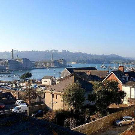 Pure B - Exceptional Views Of Tamar & Royal William Yard With Free Parking & Wifi Apartment Плимът Екстериор снимка
