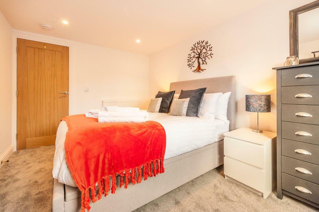 Pure B - Exceptional Views Of Tamar & Royal William Yard With Free Parking & Wifi Apartment Плимът Екстериор снимка