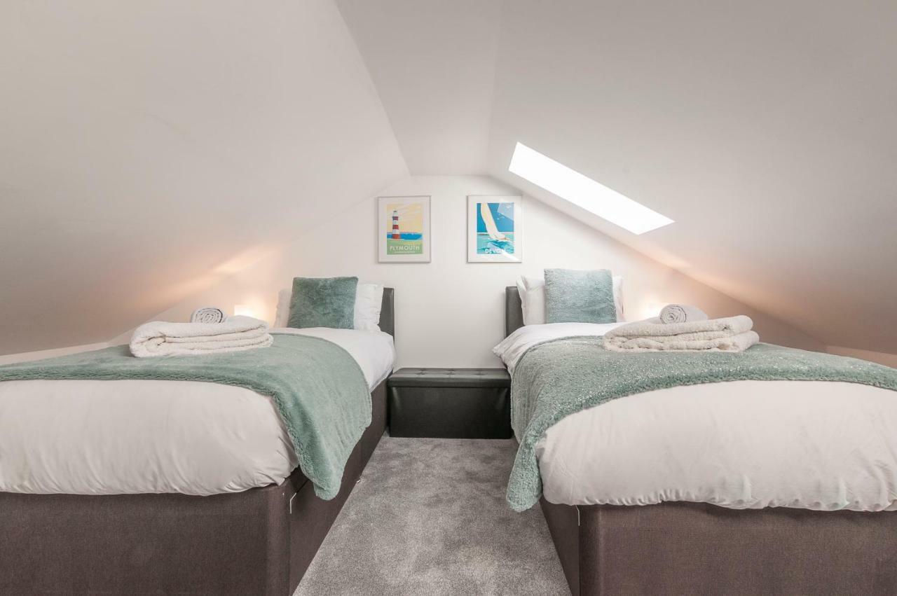 Pure B - Exceptional Views Of Tamar & Royal William Yard With Free Parking & Wifi Apartment Плимът Екстериор снимка