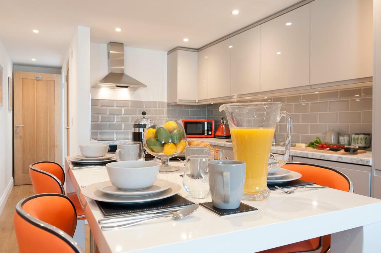 Pure B - Exceptional Views Of Tamar & Royal William Yard With Free Parking & Wifi Apartment Плимът Екстериор снимка