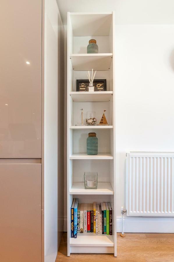 Pure B - Exceptional Views Of Tamar & Royal William Yard With Free Parking & Wifi Apartment Плимът Екстериор снимка