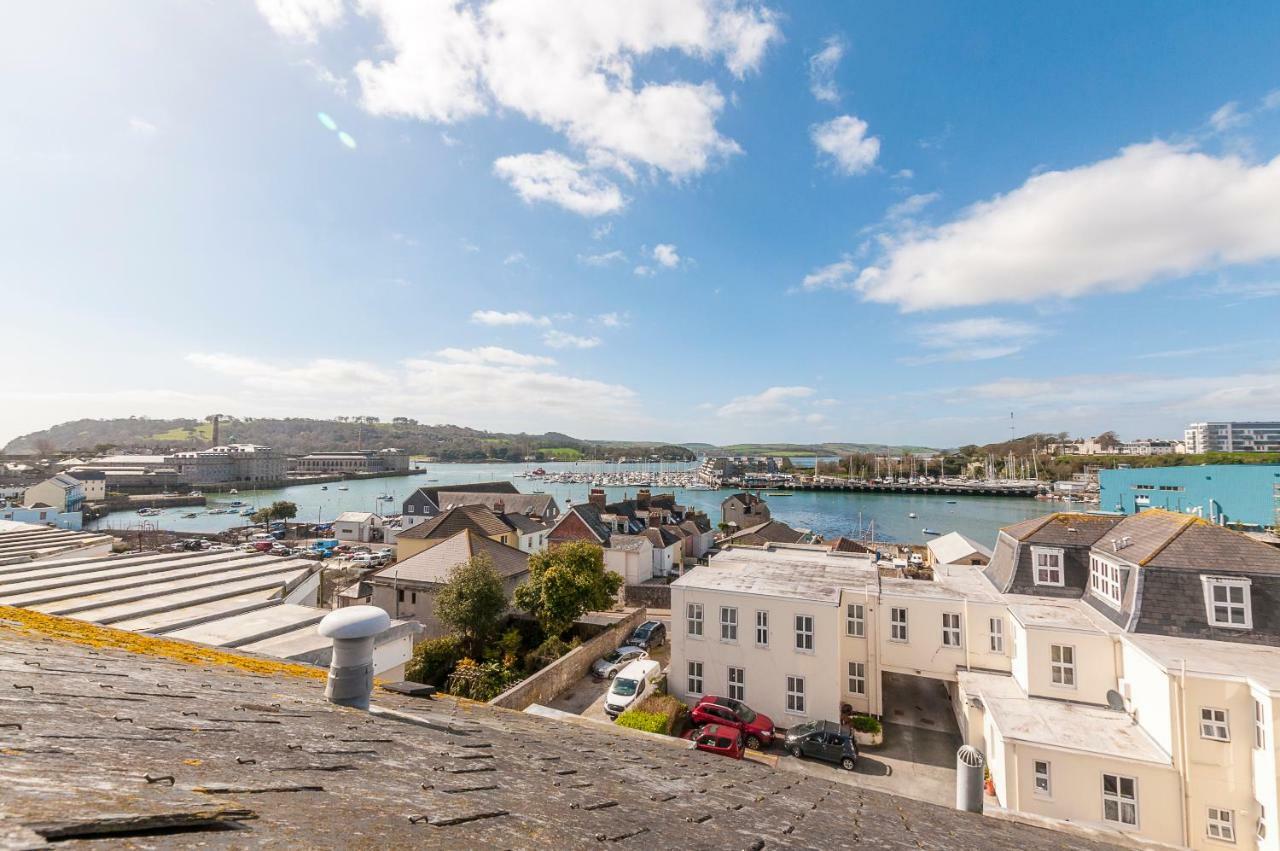 Pure B - Exceptional Views Of Tamar & Royal William Yard With Free Parking & Wifi Apartment Плимът Екстериор снимка